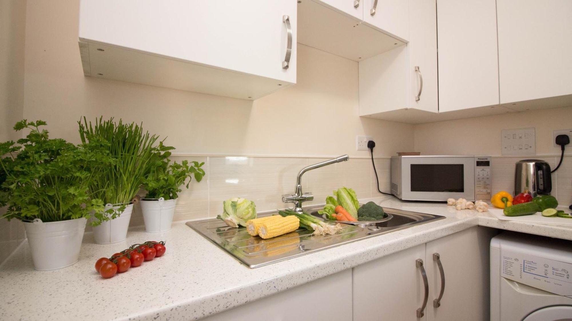 Castle Point Apartments Southampton Premier Lodge エクステリア 写真