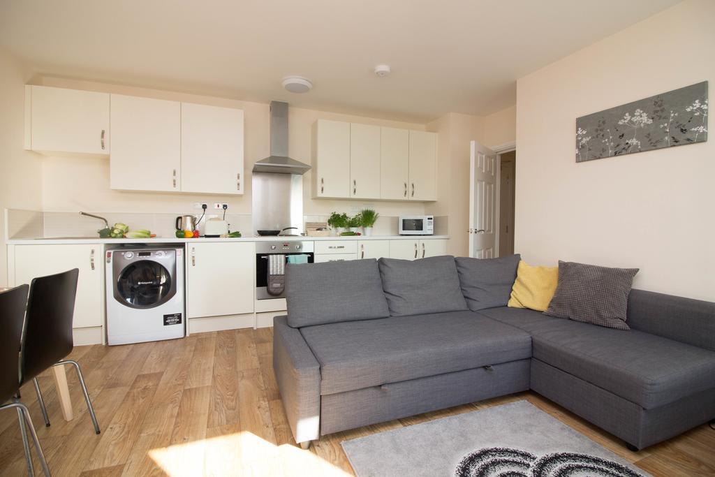 Castle Point Apartments Southampton Premier Lodge エクステリア 写真