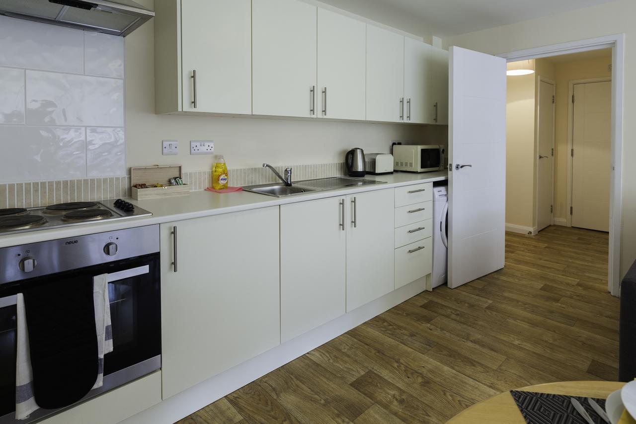 Castle Point Apartments Southampton Premier Lodge エクステリア 写真