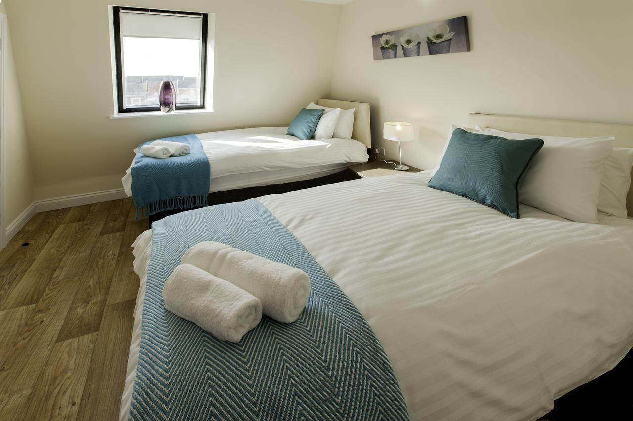 Castle Point Apartments Southampton Premier Lodge エクステリア 写真